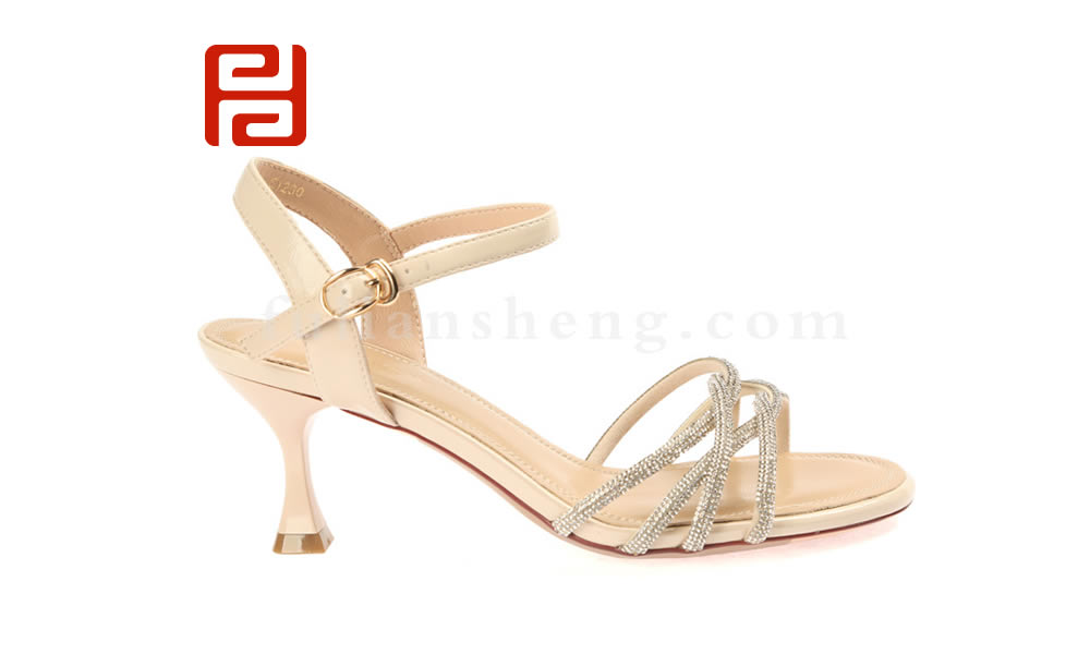 福連升夏季女涼鞋夏新款女仙女風時裝涼鞋一字帶涼鞋女圖片