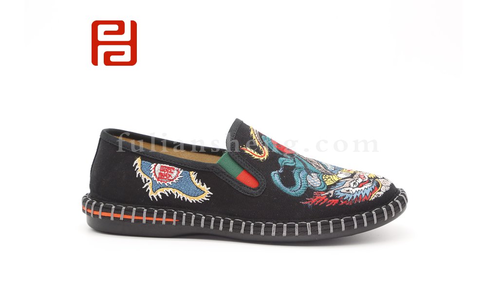 老北京千層底時尚休閑中國民族風(fēng)仙鶴刺繡棉麻舒適透氣布鞋圖片