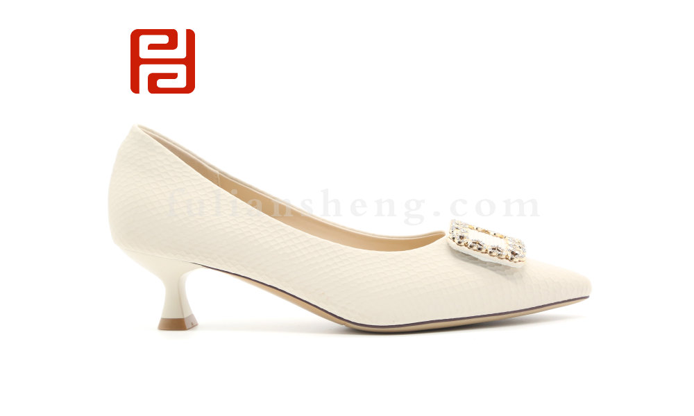 福連升秋季新款時裝鞋女鞋單鞋工作魅力時裝鞋