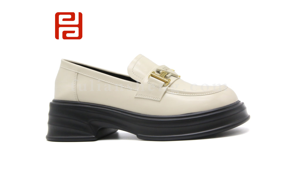 福連升春秋新款女鞋時尚休閑樂福鞋女單鞋