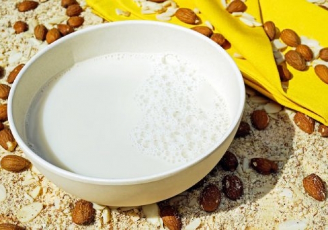 日攝入量需1200毫克？細數中老年人補鈣的食物有哪些？